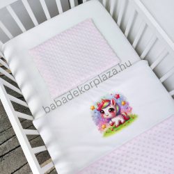   Deluxe Baby 2 részes babaágynemű garnitúra - takaró + párna - világos rózsaszín - unikornis csillagokkal