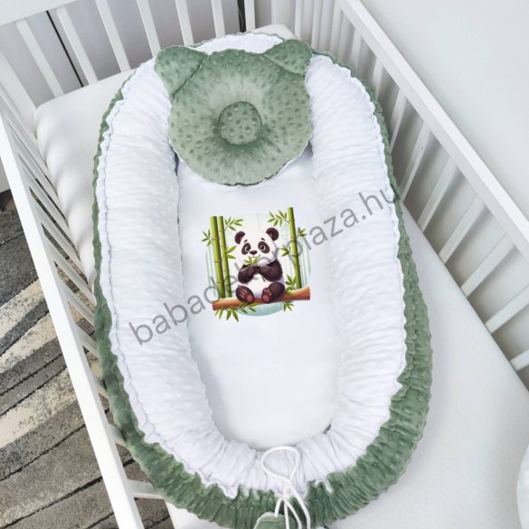 Deluxe Baby többfunkciós babafészek macipárnával, fekvőbetéttel - Minky sötét zsályazöld - fehér - panda