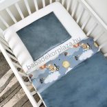 Deluxe Baby 2 részes babaágynemű garnitúra - takaró + párna - acélkék - repcsis mackók