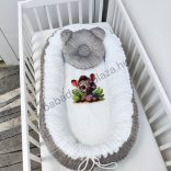 Deluxe Baby többfunkciós babafészek macipárnával, fekvőbetéttel - Minky grafitszürke-fehér - bébi zebra
