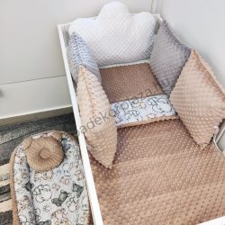   Deluxe Baby babaágynemű garnitúra babafészekkel, felhőpárnás rácsvédővel - fehér - cappuccino - grafitszürke - bébi szafari
