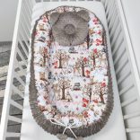 Deluxe Baby többfunkciós babafészek macipárnával - Erdei állatok
