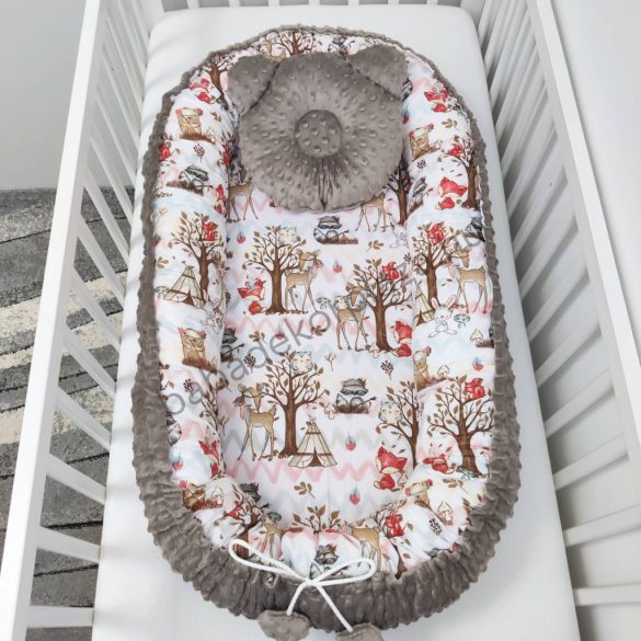 Deluxe Baby többfunkciós babafészek macipárnával - Erdei állatok
