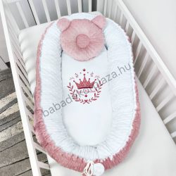   Deluxe Baby többfunkciós babafészek macipárnával, fekvőbetéttel - Minky mályvarózsa-fehér - Little Princess