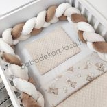 Deluxe Baby 3 részes babaágynemű garnitúra - takaró + párna + fonott rácsvédő - mogyoró - felhőn alvó macikák I.