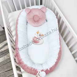   Deluxe Baby többfunkciós babafészek macipárnával, fekvőbetéttel - Minky mályvarózsa-fehér - hattyú