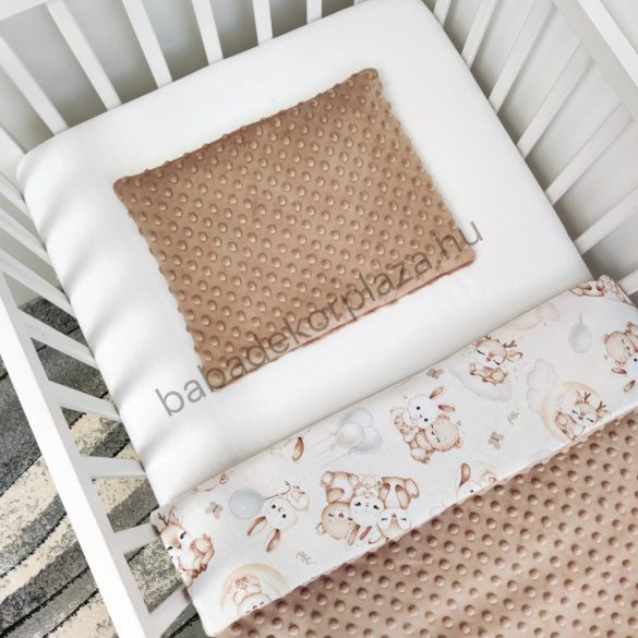 Deluxe Baby 2 részes babaágynemű garnitúra - takaró + párna - cappuccino - bébi erdei állatok