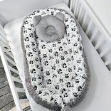 Deluxe Baby többfunkciós babafészek macipárnával - Minky grafitszürke - pandák