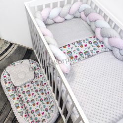   Deluxe Baby babaágynemű garnitúra babafészekkel, fonott rácsvédővel - 5 részes - Minky szürke - cicák és kutyusok hőlégballonban II. 