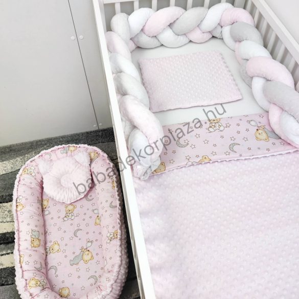 Deluxe Baby babaágynemű garnitúra babafészekkel - 5 részes - világos rózsaszín - cuki macik I.