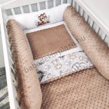 Deluxe Baby babaágynemű garnitúra hengerpárnás rácsvédővel - cappuccino - bébi szafari - tigris