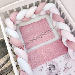   Deluxe Baby 3 részes babaágynemű garnitúra - takaró + párna + fonott rácsvédő -Mályvarózsa - Mackó és barátai a felhők között
