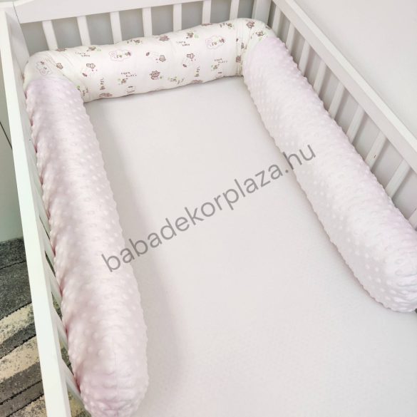 Rácsvédő hengerpárna - 210 cm - rózsaszín - kis cicák
