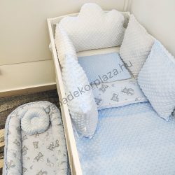   Deluxe Baby babaágynemű garnitúra babafészekkel, felhőpárnás rácsvédővel - fehér - szürke - világoskék - felhőn alvó macikák