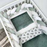 Deluxe Baby 3 részes babaágynemű garnitúra - takaró + párna + fonott rácsvédő - zöld koalák