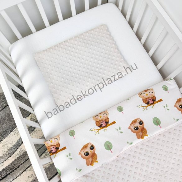 Deluxe Baby 2 részes babaágynemű garnitúra - takaró + párna - mogyoró - vidám baglyocskák