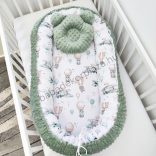 Deluxe Baby többfunkciós babafészek macipárnával - Minky sötét zsályazöld - repcsis rókák