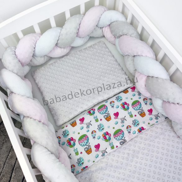 Deluxe Baby 3 részes babaágynemű garnitúra - takaró + párna + fonott rácsvédő - Minky szürke - cicák és kutyusok hőlégballonban II. 