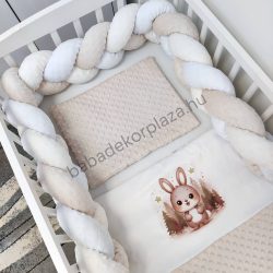  Deluxe Baby 3 részes babaágynemű garnitúra - takaró + párna + fonott rácsvédő - mogyoró - nyuszi az erdőben