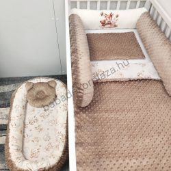   Deluxe Baby babaágynemű garnitúra babafészekkel, hengerpárnás rácsvédővel - cappuccino bébi erdei állatok