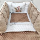 Deluxe Baby Minky babaágynemű garnitúra Extra párnás rácsvédővel - Dreamland Collection - cappuccino szavanna zsiráf