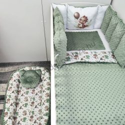   Deluxe Baby babaágynemű garnitúra babafészekkel, Extra párnás rácsvédővel - Dreamland Collection - sötét zsályazöld - bébi dínó