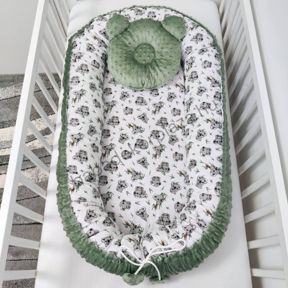 Deluxe Baby többfunkciós babafészek macipárnával - Minky sötét zsályazöld - koalák