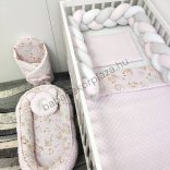 Deluxe Baby babaágynemű garnitúra babafészekkel - 6 részes - Világos rózsaszín - rózsaszín bébi erdei állatok