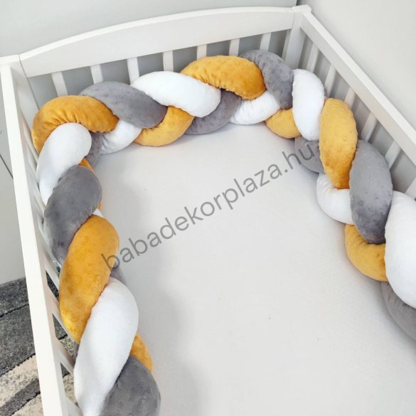Fonott rácsvédő 70*120-as kiságy feléig érő - Minky tricolor (grafit-méz-fehér)