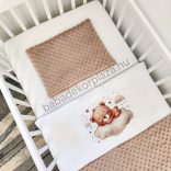 Deluxe Baby 2 részes babaágynemű garnitúra - takaró + párna - cappuccino - felhőn álmodó maci