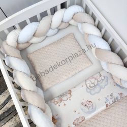   Deluxe Baby 3 részes babaágynemű garnitúra - takaró + párna + fonott rácsvédő - mogyoró - felhőn alvó állatok III.