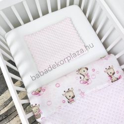   Deluxe Baby 2 részes babaágynemű garnitúra - takaró + párna - Világos rózsaszín - bébi zsiráf
